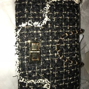 Cristina Sabanti black/white with gold chains